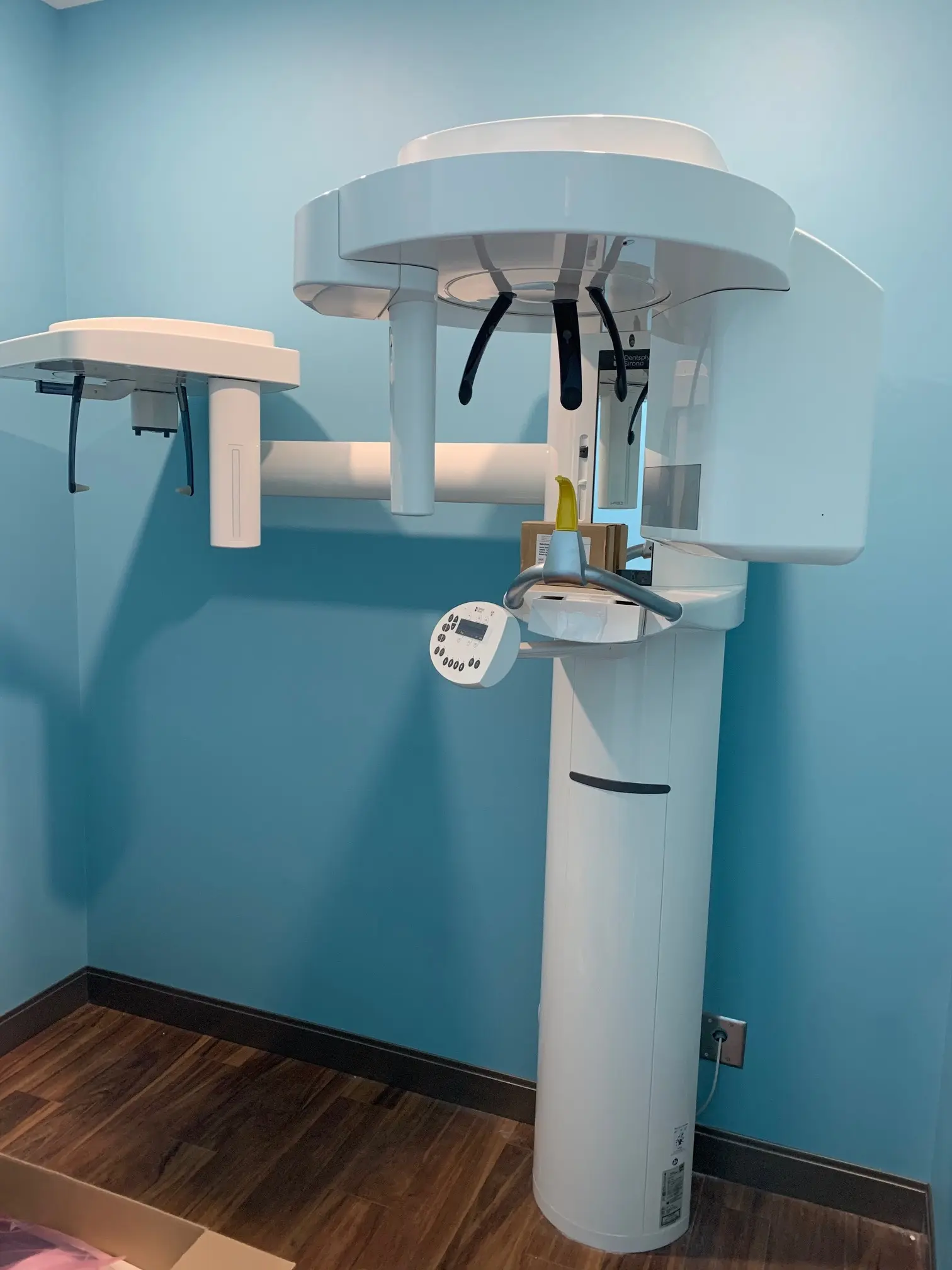 Teeth R Us Dental Centre - Orthodontists Canada